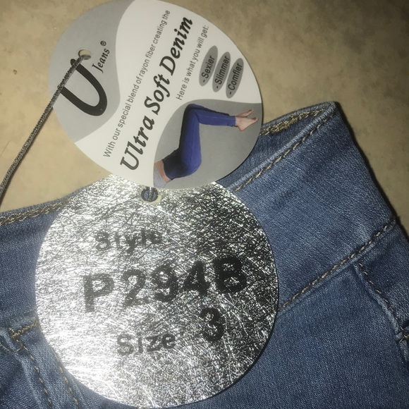 Jeans shorts - Picture 3 of 3